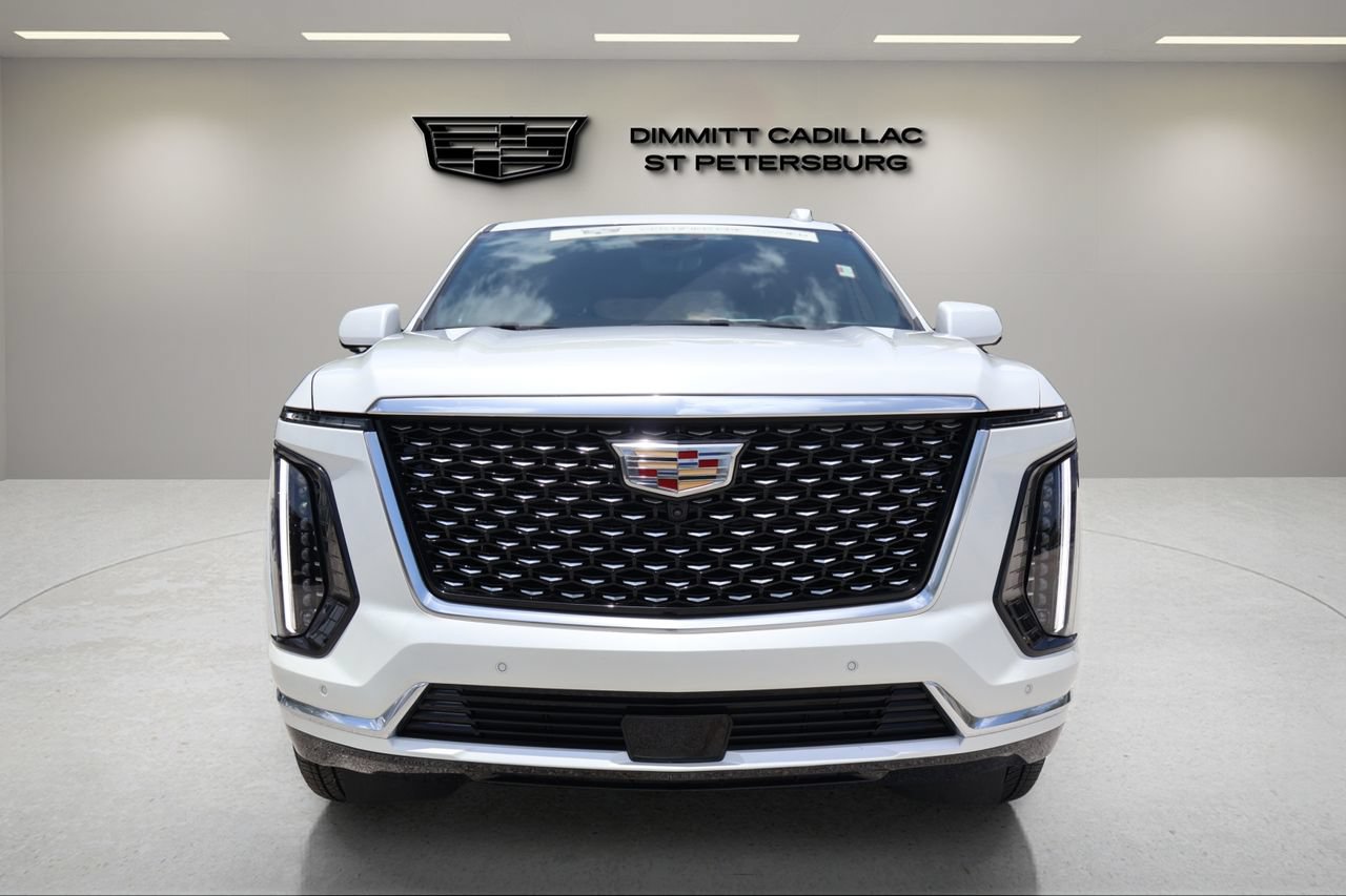 Certified 2025 Cadillac Escalade Premium Luxury AWD/4WD image 8