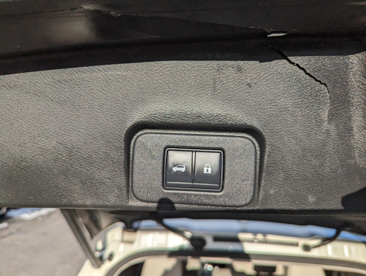 Used 2021 Nissan Rogue SV w/ Premium Package AWD/4WD image 42