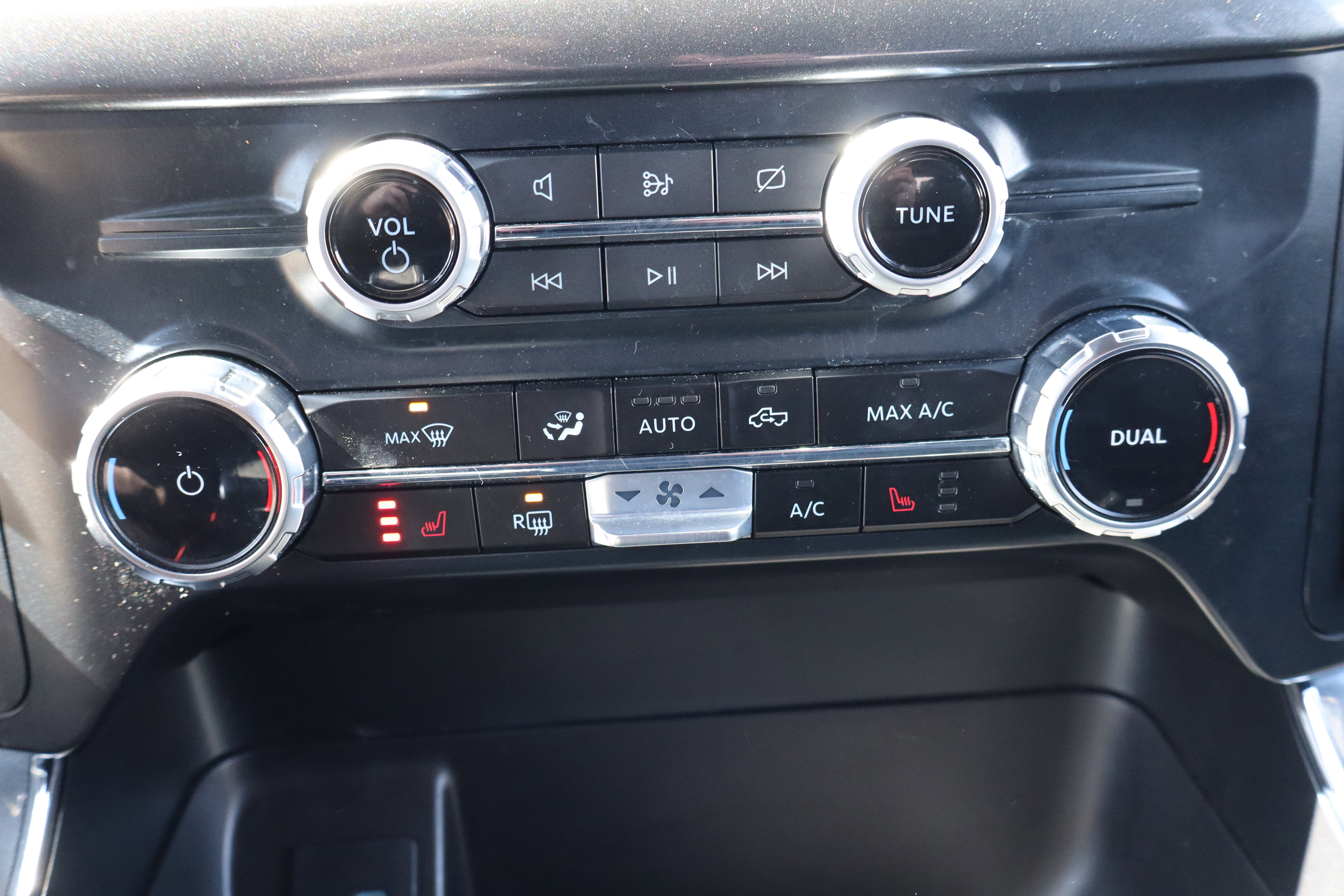 Used 2023 Ford F150 XLT w/ Equipment Group 302A High AWD/4WD image 22