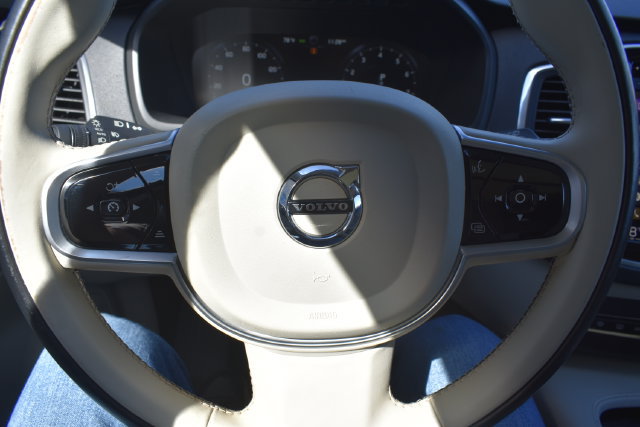 Used 2020 Volvo XC90 T6 Momentum w/ Protection Package Premier AWD/4WD image 19