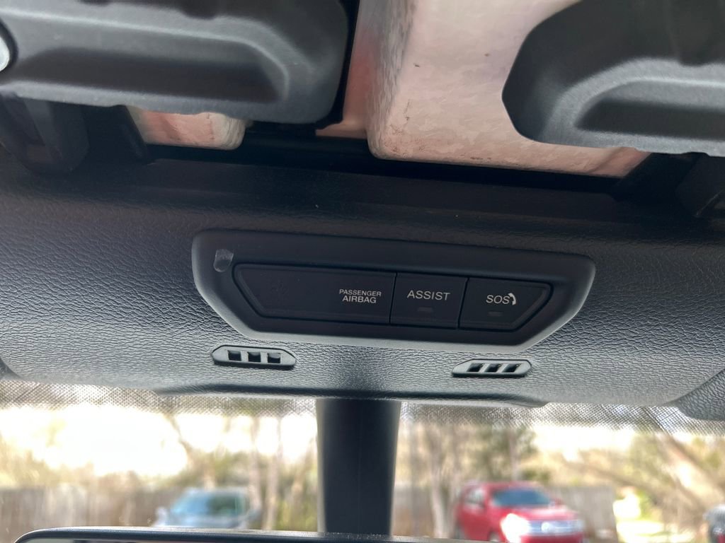 Used 2019 Jeep Wrangler Unlimited Sahara AWD/4WD image 30