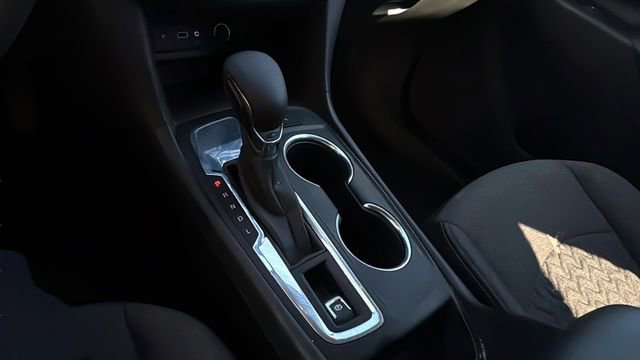 Used 2023 Chevrolet Equinox LT FWD image 28
