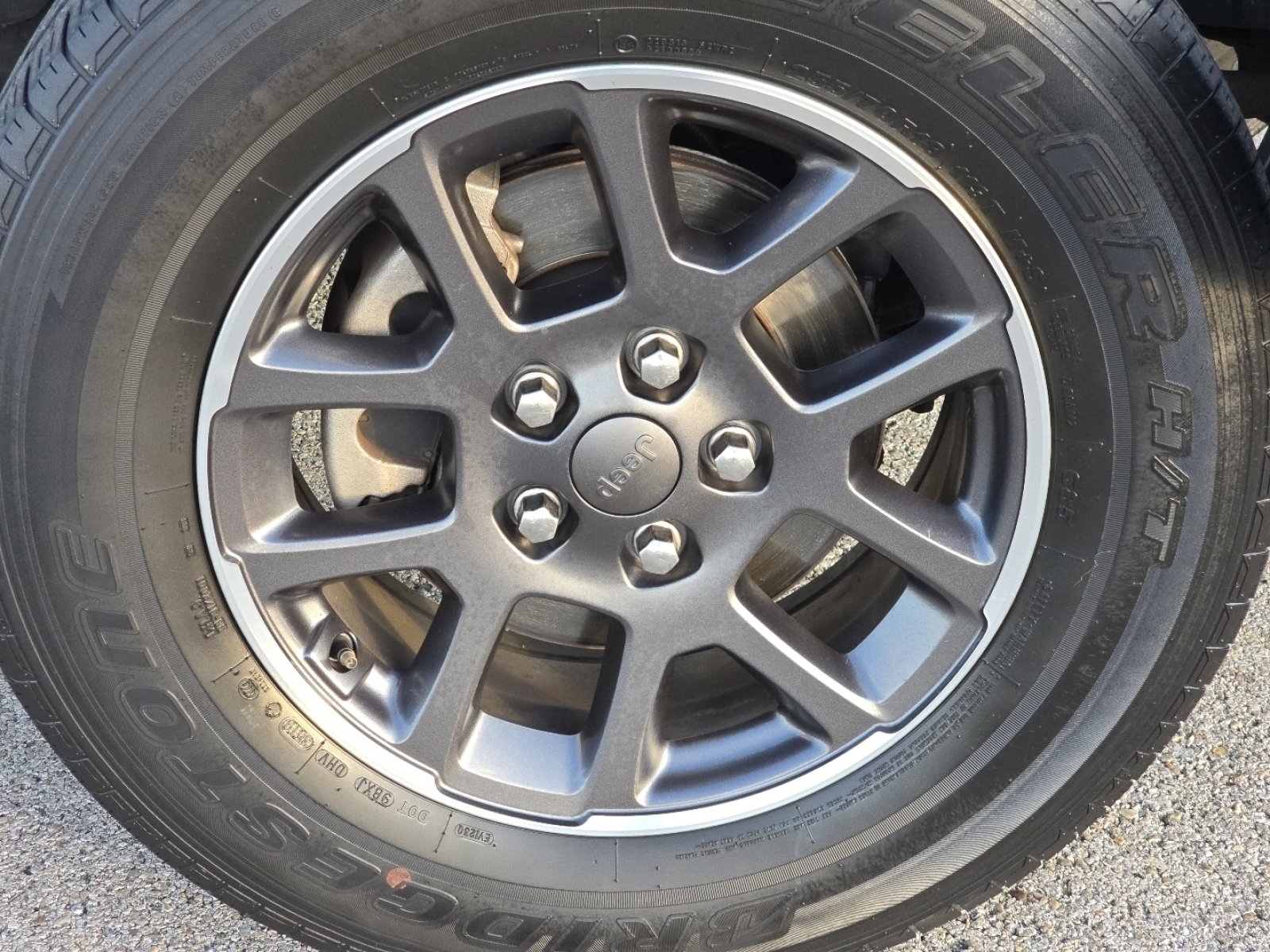 Used 2020 Jeep Gladiator Overland image 13