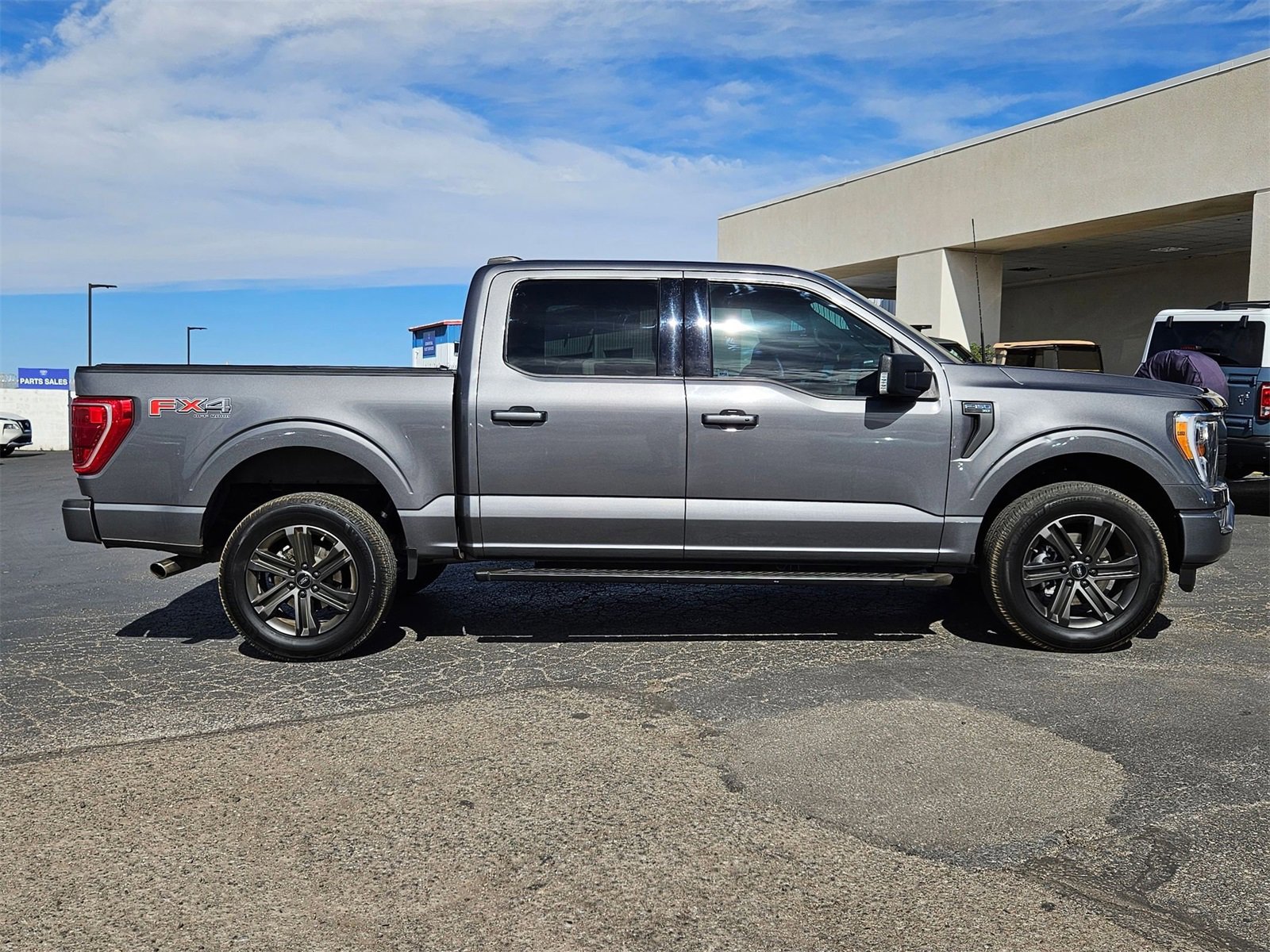Certified 2022 Ford F150 XLT w/ Equipment Group 302A High image 4