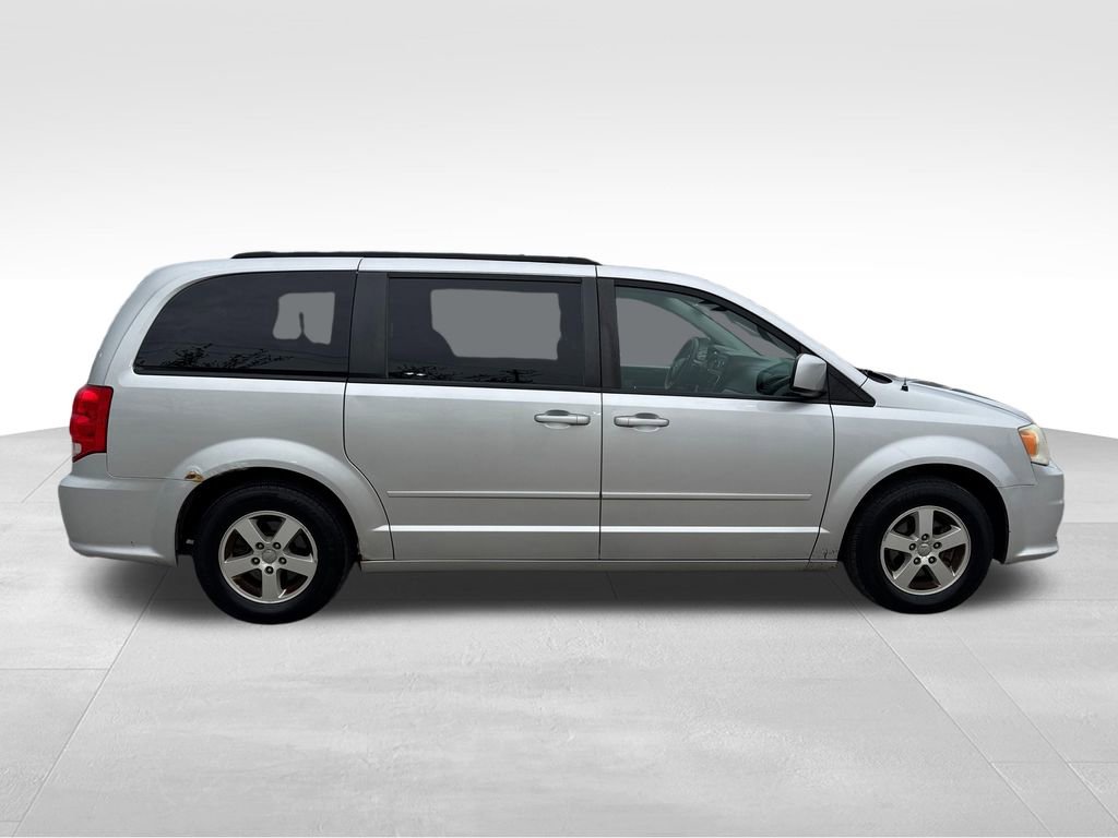 Used 2012 Dodge Grand Caravan SXT FWD image 7