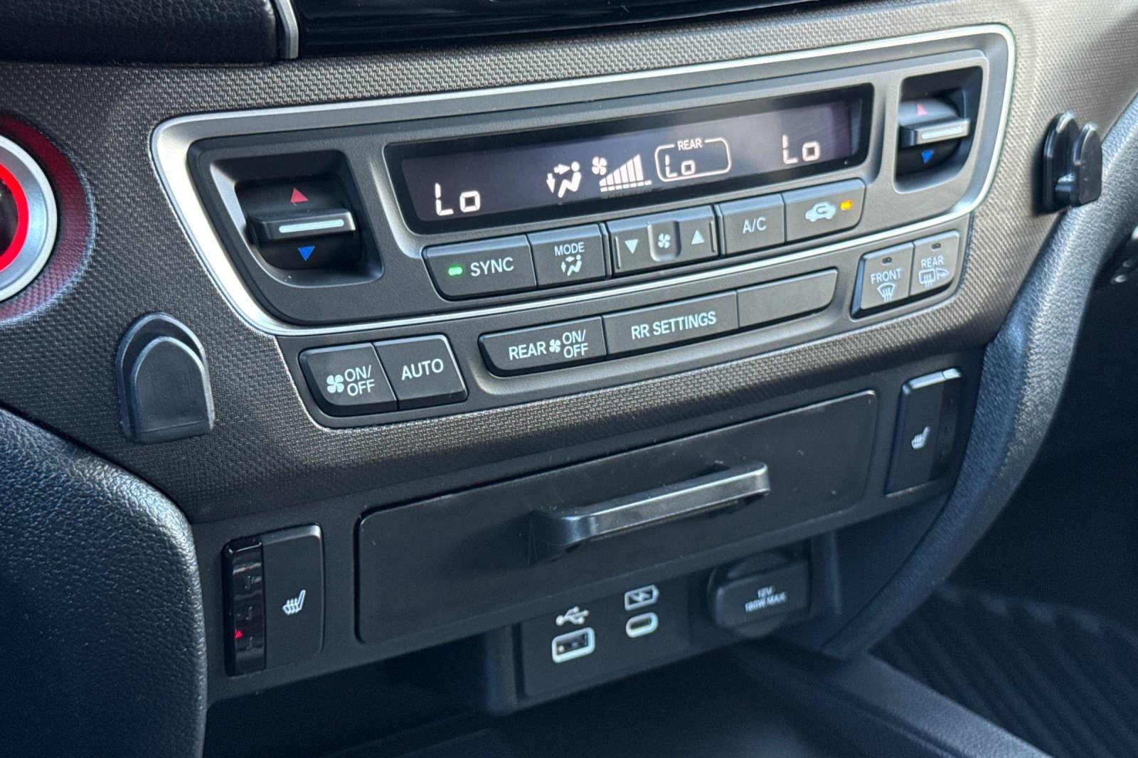 Used 2025 Honda Passport TrailSport image 19