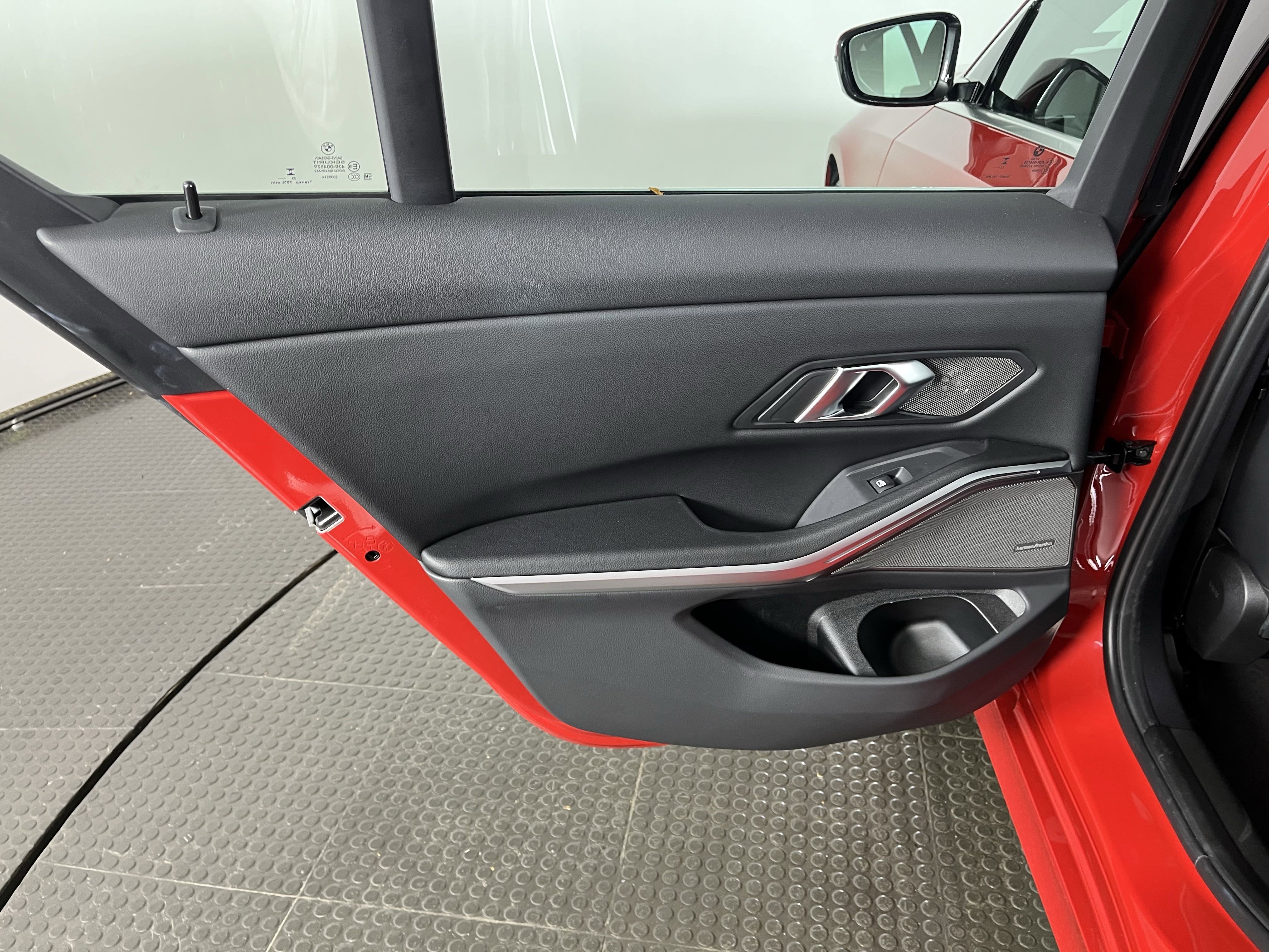 Certified 2024 BMW 330i xDrive 330i xDrive image 17