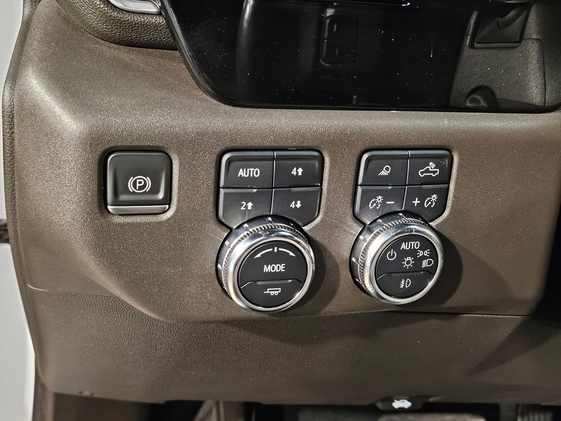 Used 2023 GMC Sierra 1500 SLT w/ SLT Premium Plus Package image 26