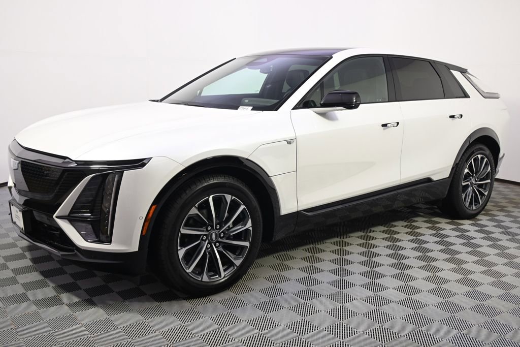 New 2025 Cadillac Lyriq Sport AWD/4WD image 2