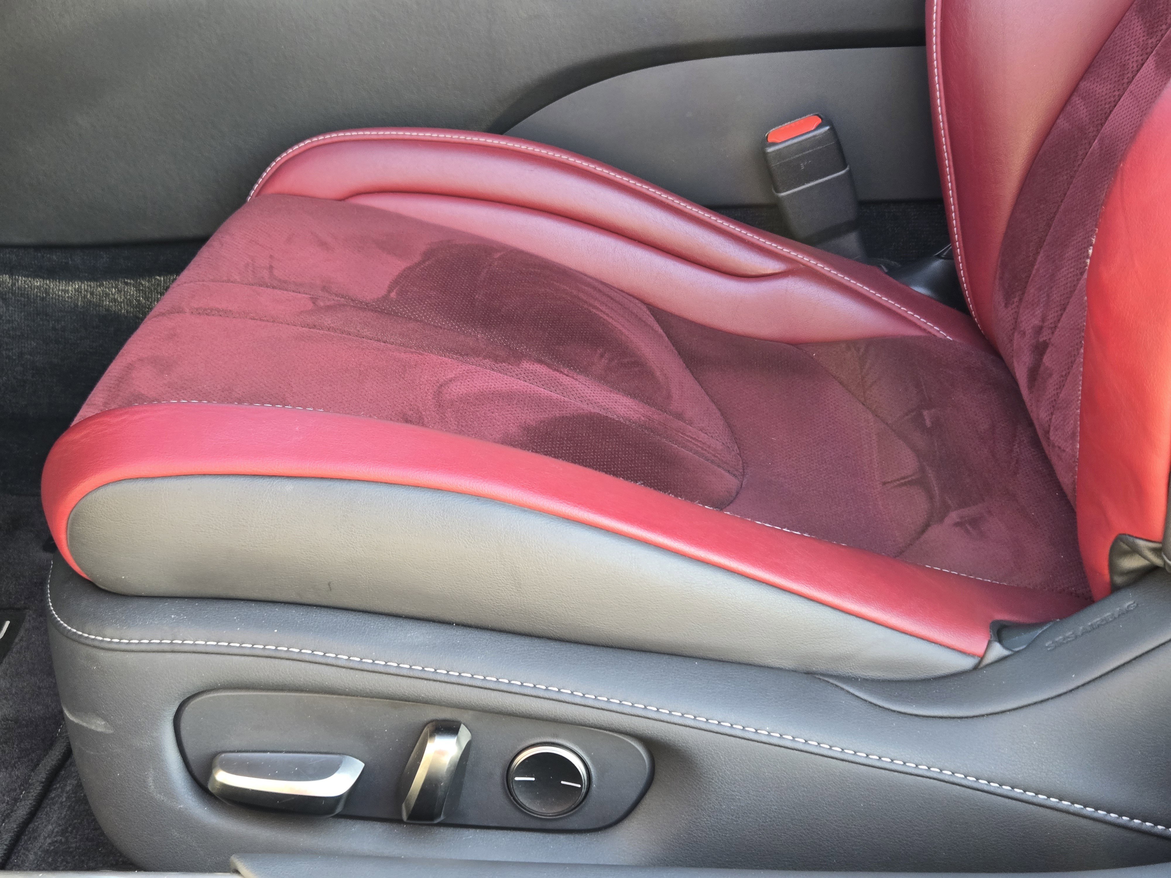 Used 2018 Lexus LC 500 Coupe image 34