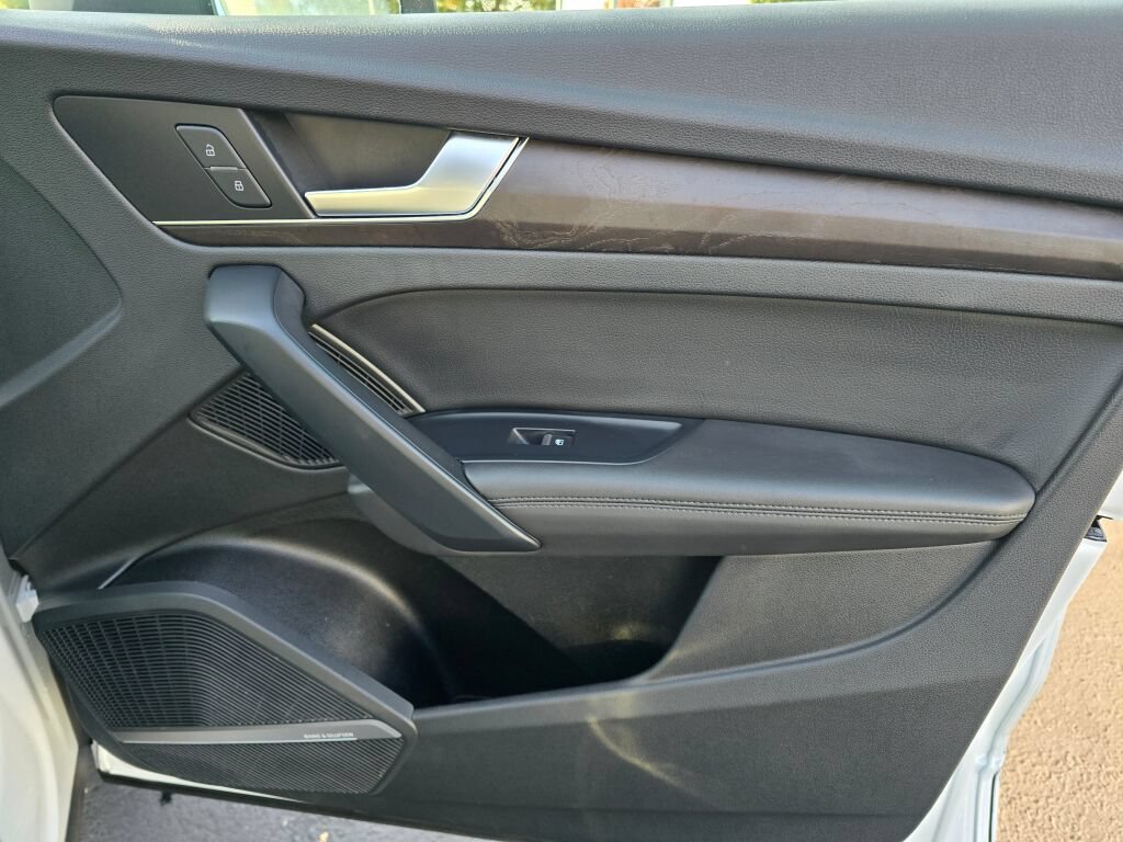 Used 2019 Audi Q5 2.0T Premium Plus AWD/4WD image 29