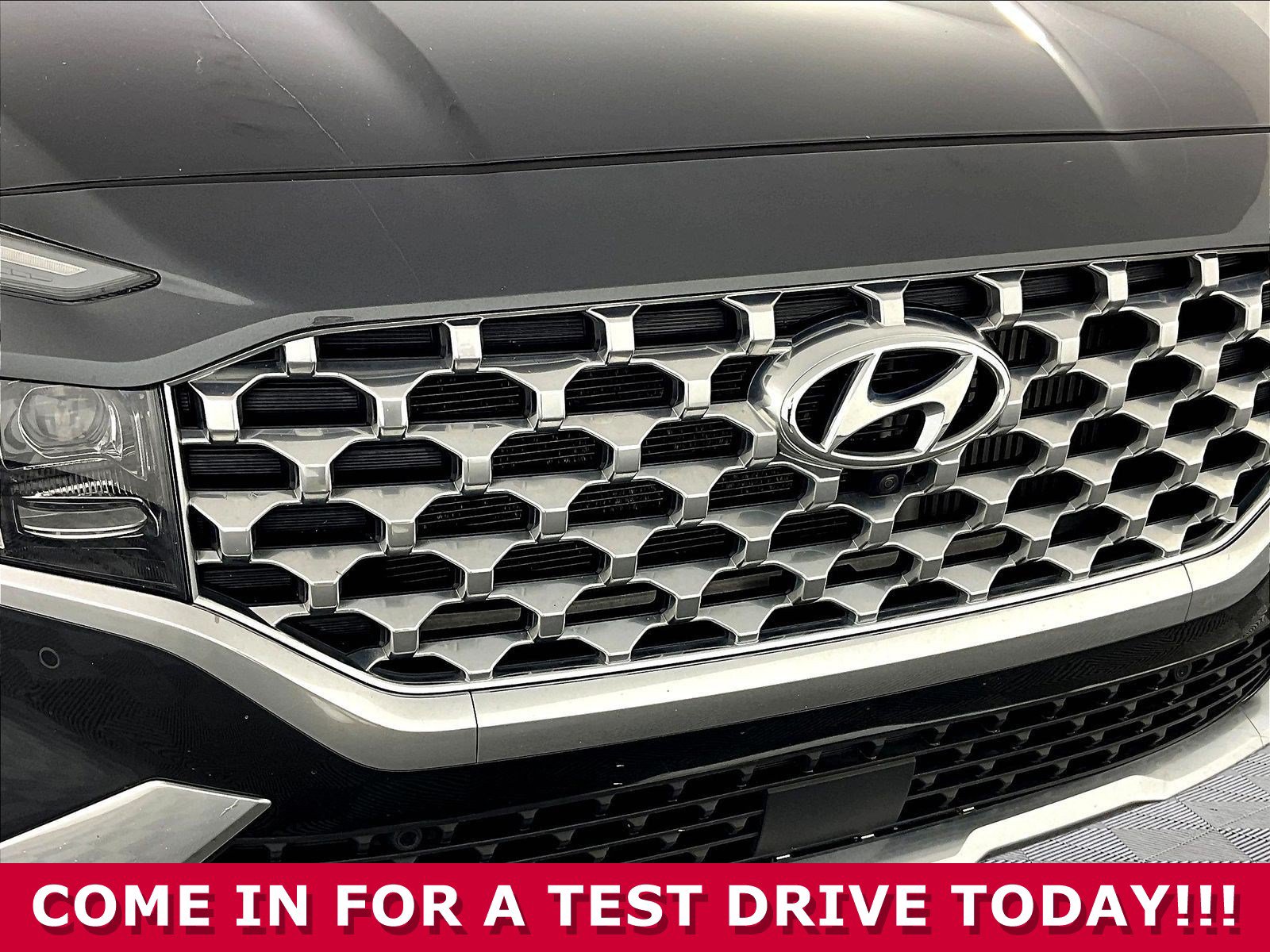 Used 2022 Hyundai Santa Fe Limited AWD/4WD image 29