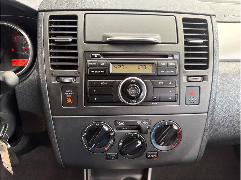 Used 2011 Nissan Versa 1.8 S w/ PWR Plus Pkg FWD image 16