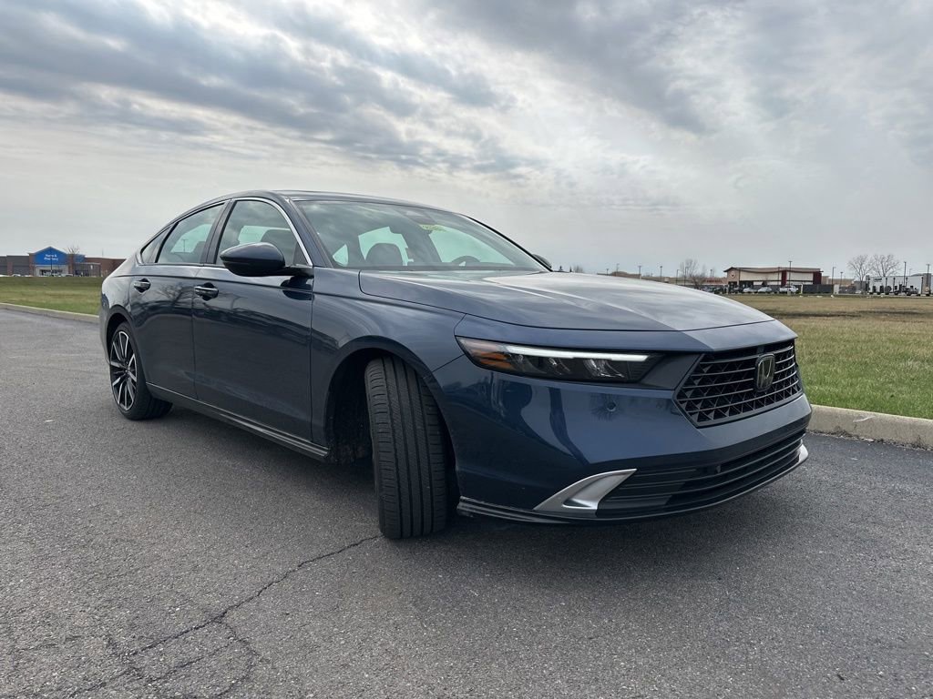 Used 2024 Honda Accord Touring image 14