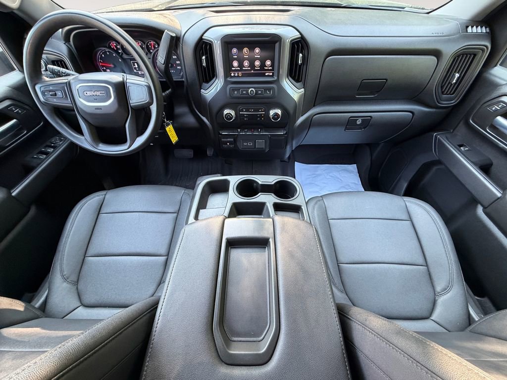 Used 2023 GMC Sierra 2500 Pro w/ Gooseneck/5TH Wheel Package AWD/4WD image 11