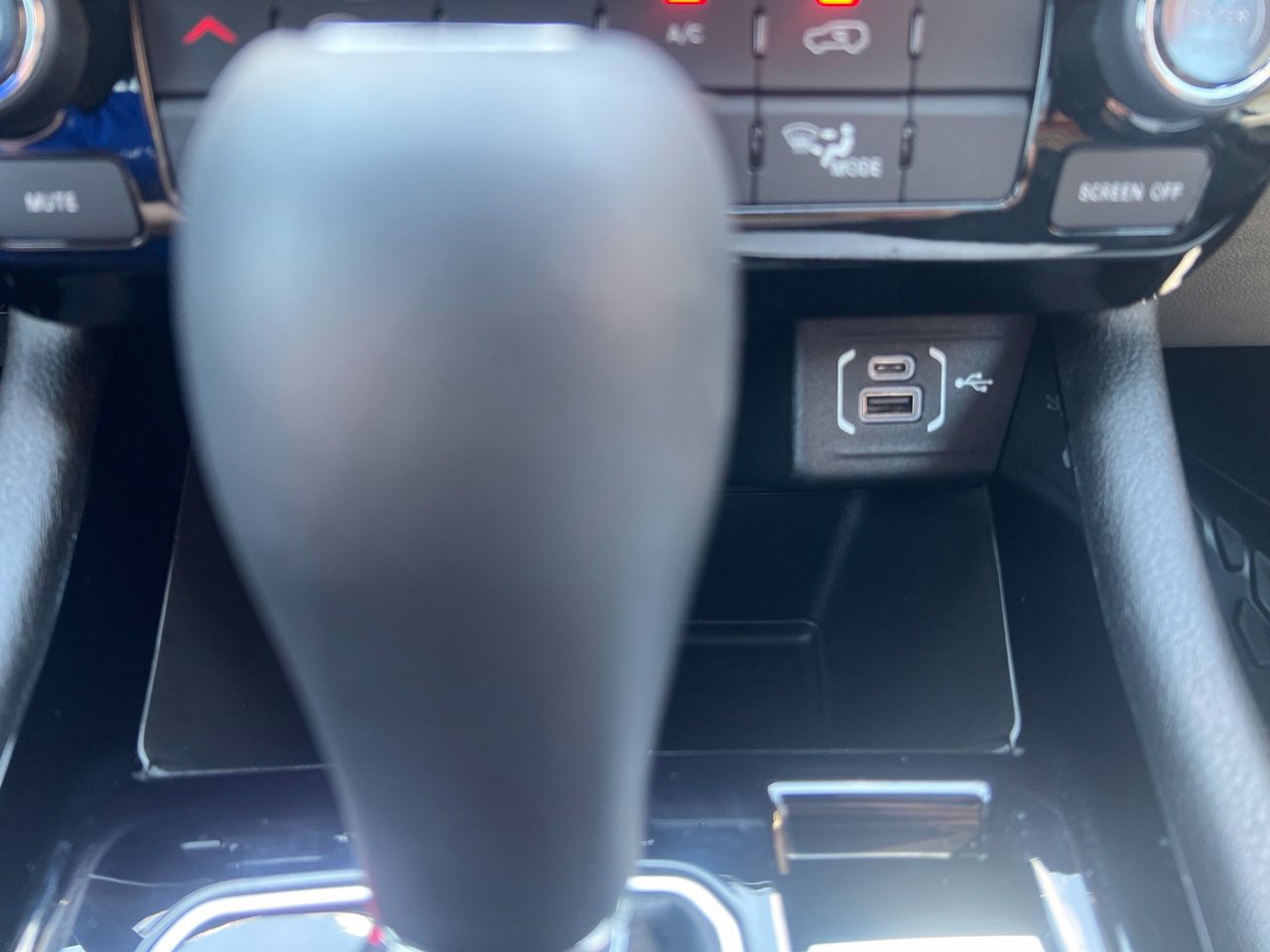 New 2026 Jeep Compass Latitude AWD/4WD image 28