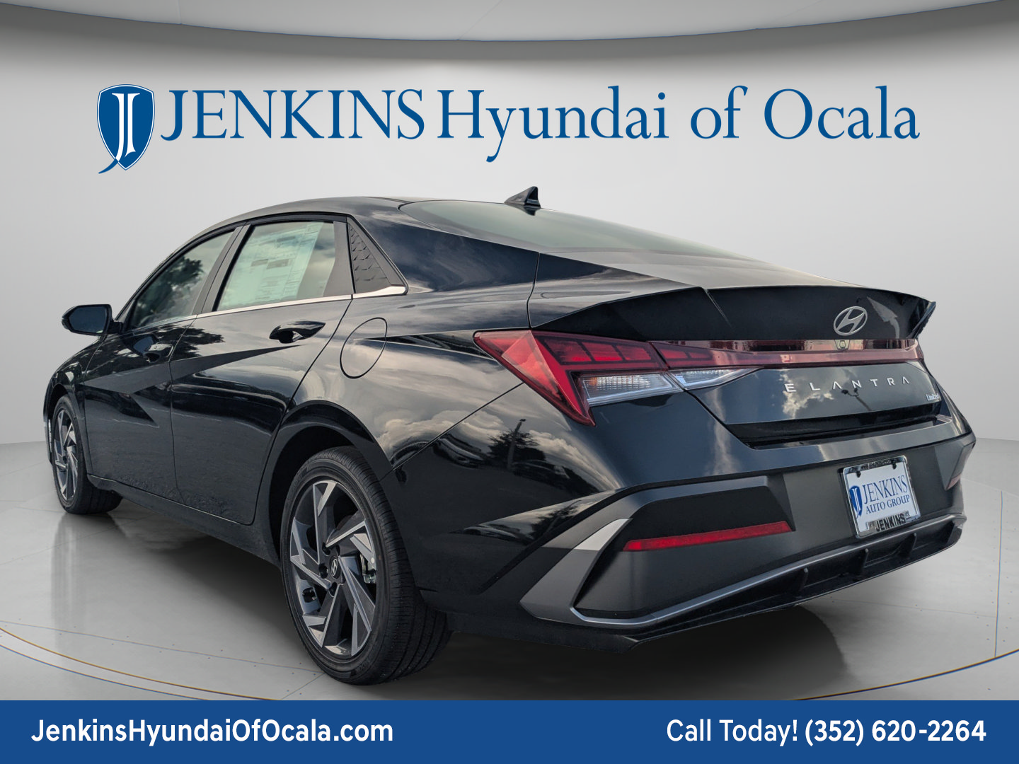 New 2026 Hyundai Elantra Limited FWD image 6