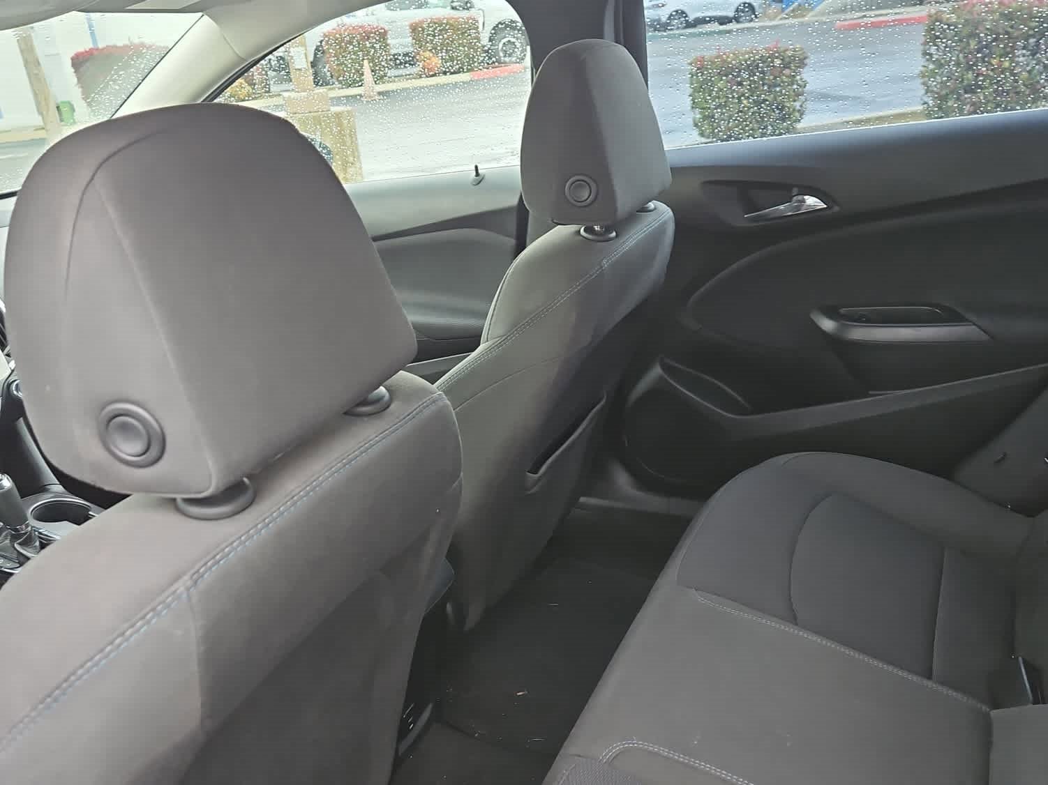 Used 2017 Chevrolet Cruze LT image 11