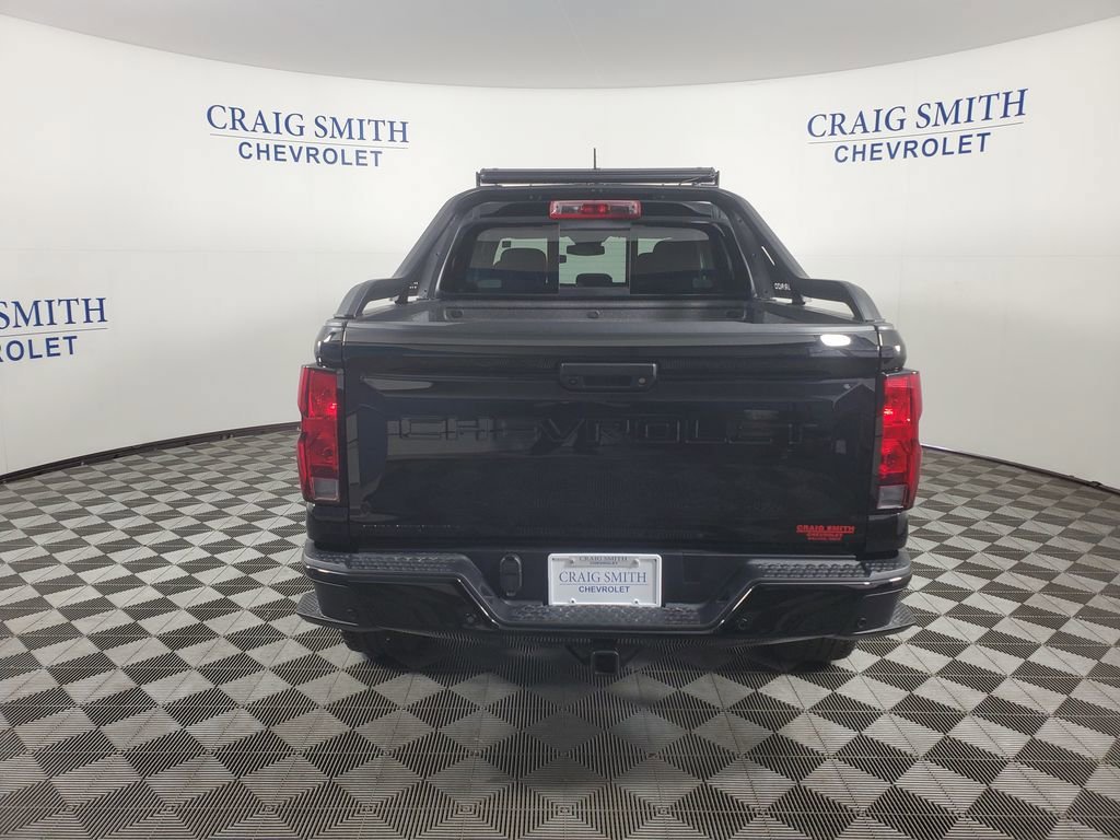 New 2026 Chevrolet Colorado Trail Boss w/ Midnight Edition AWD/4WD image 4