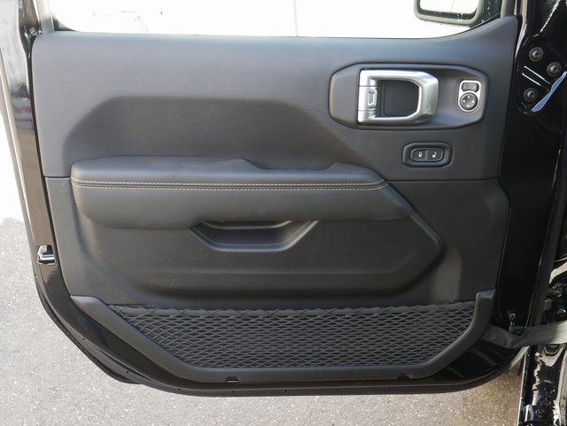 New 2025 Jeep Wrangler Sahara image 13