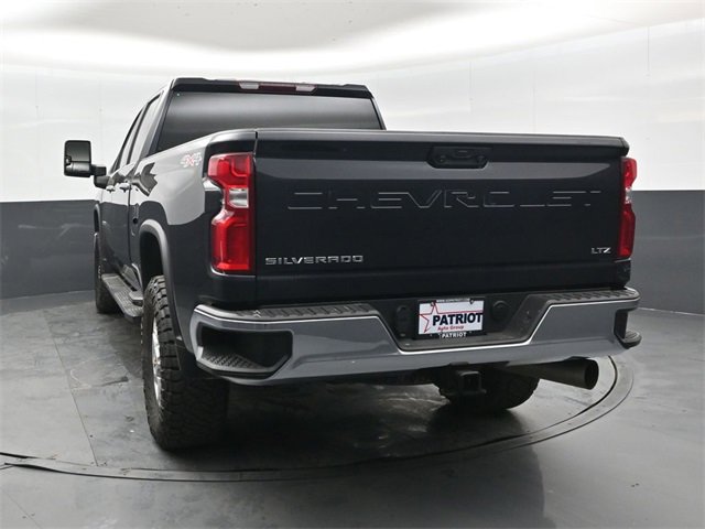 Used 2024 Chevrolet Silverado 2500 LTZ image 4