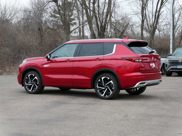 Used 2025 Mitsubishi Outlander SEL image 4