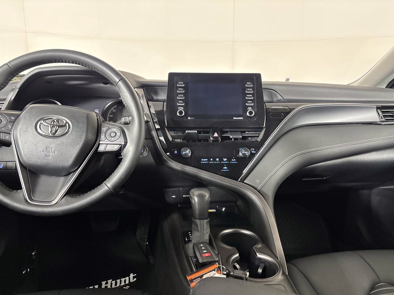 Used 2023 Toyota Camry SE w/ Cold Weather Package AWD/4WD image 26