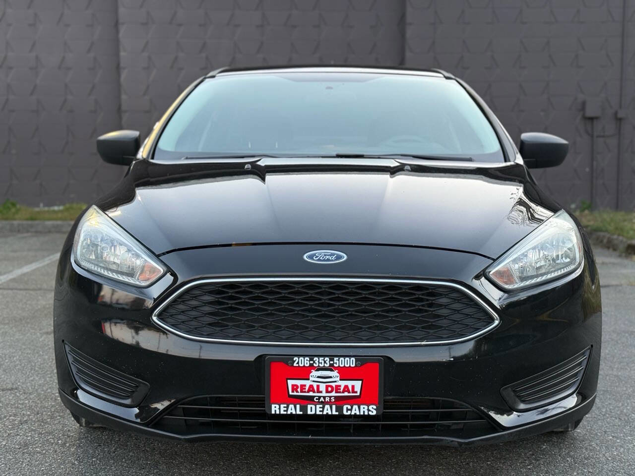 Used 2017 Ford Focus S FWD image 3