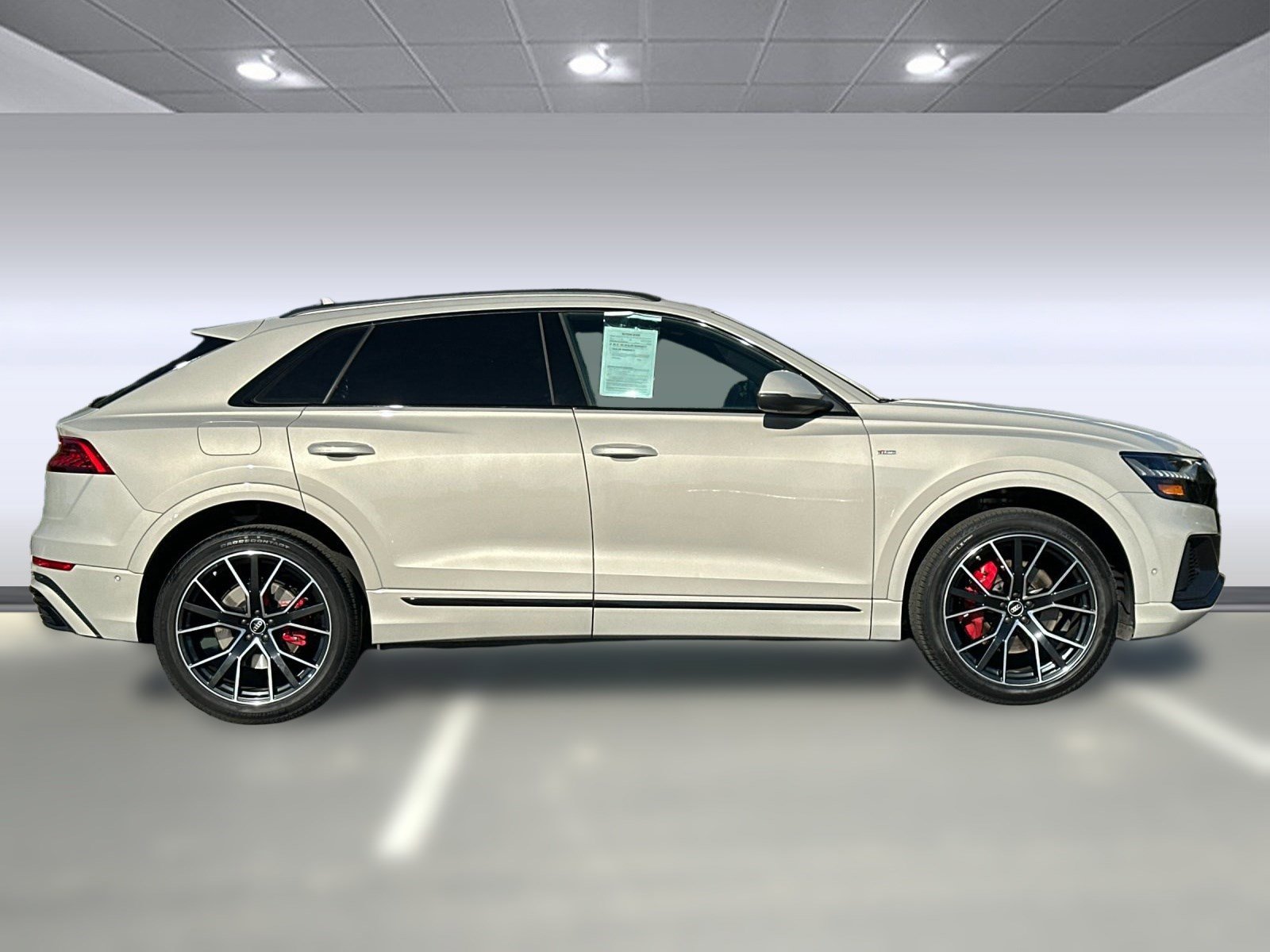 Used 2023 Audi Q8 Prestige w/ Prestige Package image 7