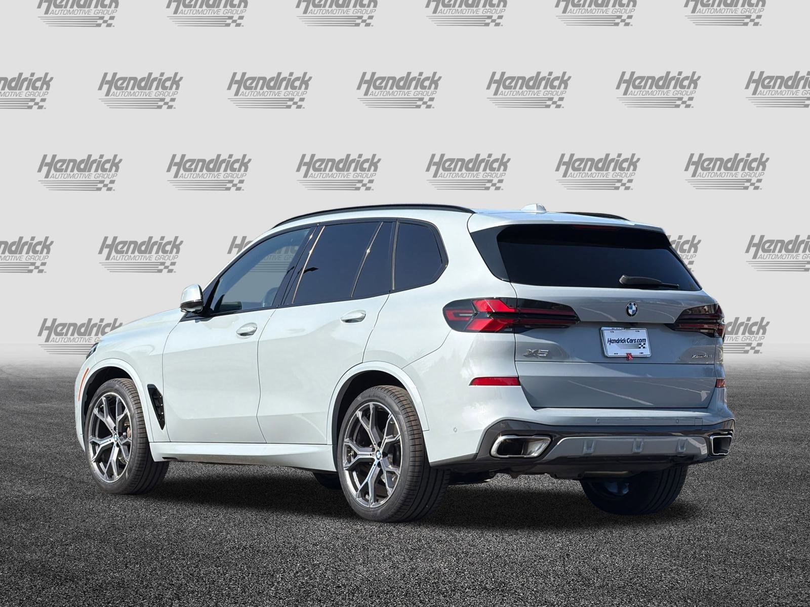 Certified 2024 BMW X5 xDrive40i w/ M Sport Package image 7