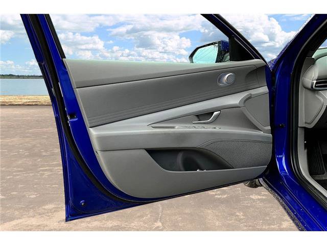 Used 2024 Hyundai Elantra Blue FWD image 22