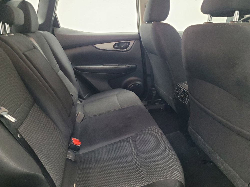 Used 2019 Nissan Rogue Sport S FWD image 19
