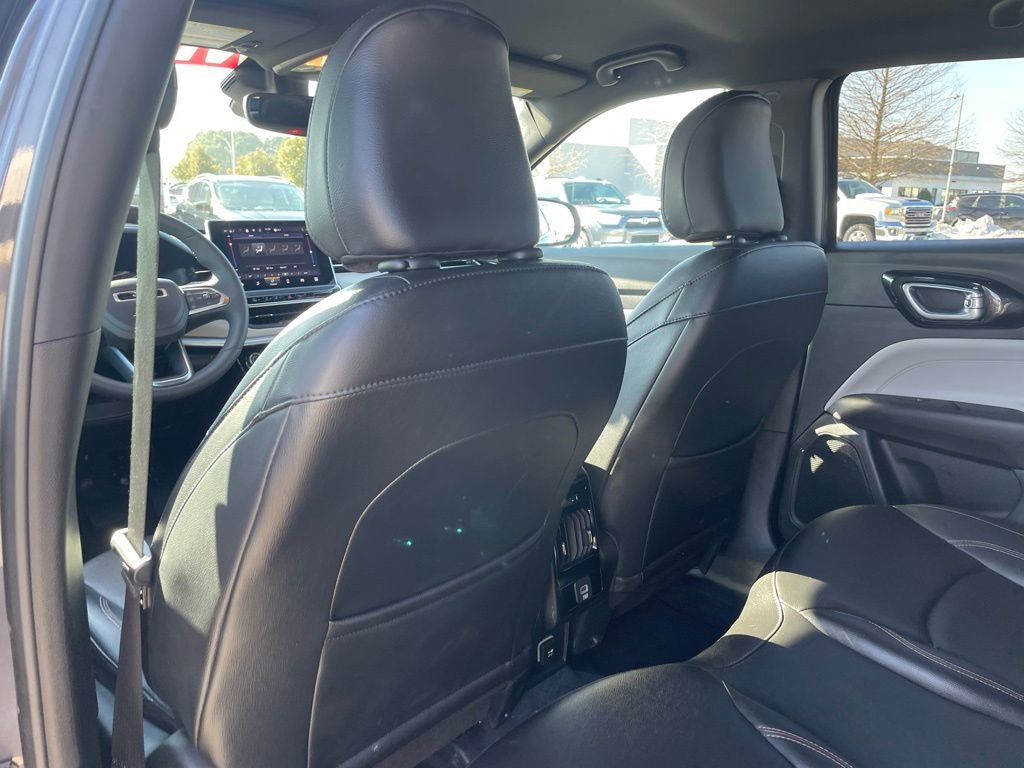 Used 2024 Jeep Compass Limited image 24