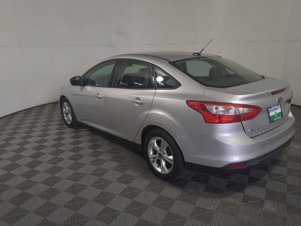 Used 2014 Ford Focus SE FWD image 3
