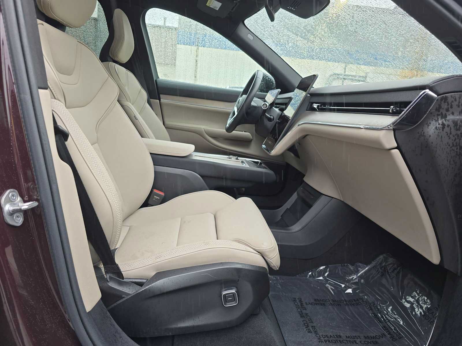 Certified 2025 Volvo EX90 Plus AWD/4WD image 11