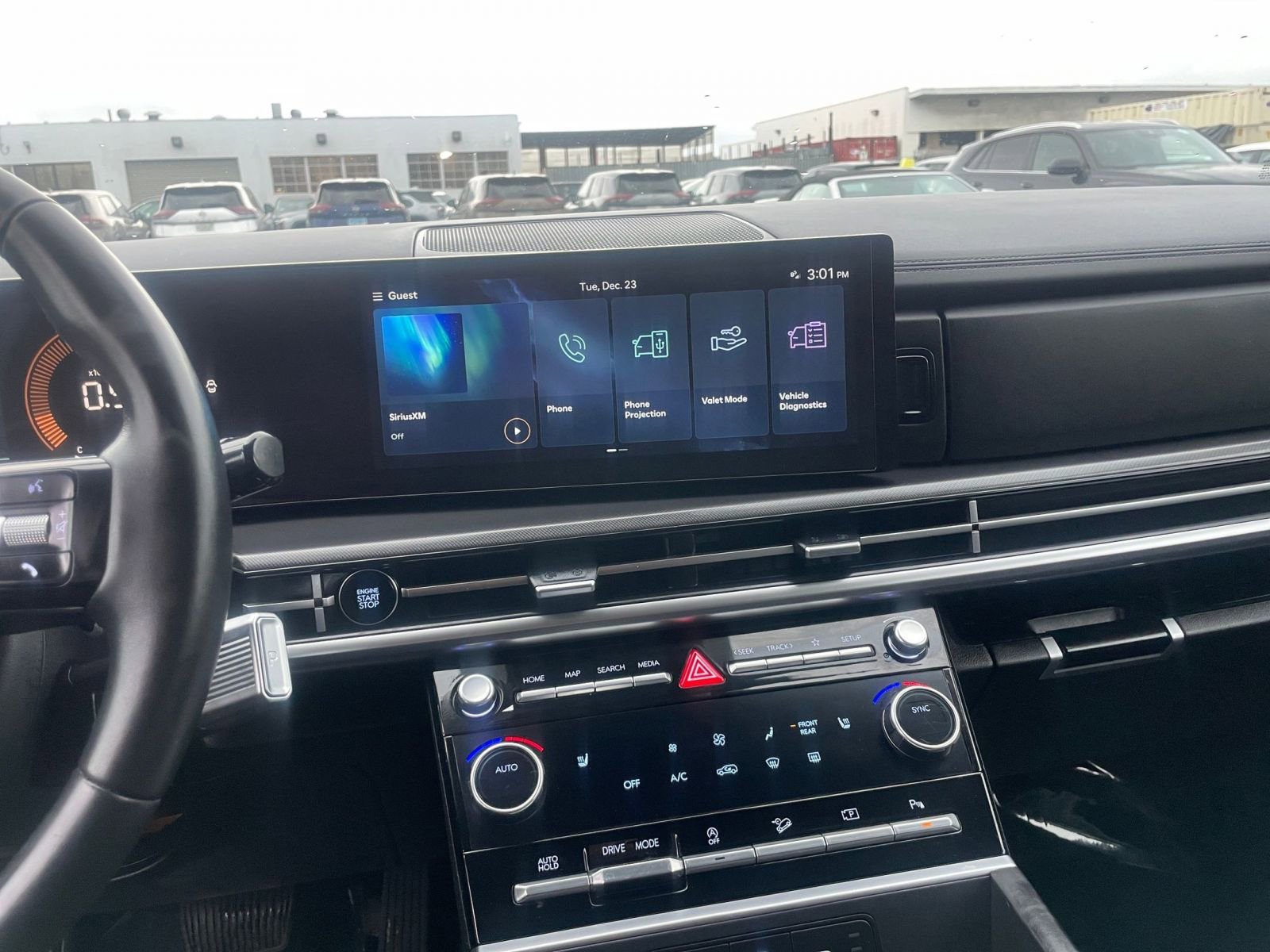 Used 2025 Hyundai Santa Fe SEL image 18