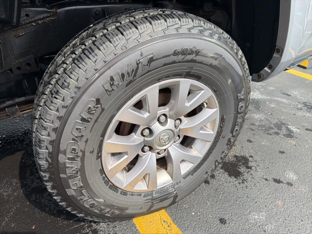 Used 2017 Toyota Tacoma SR5 image 15