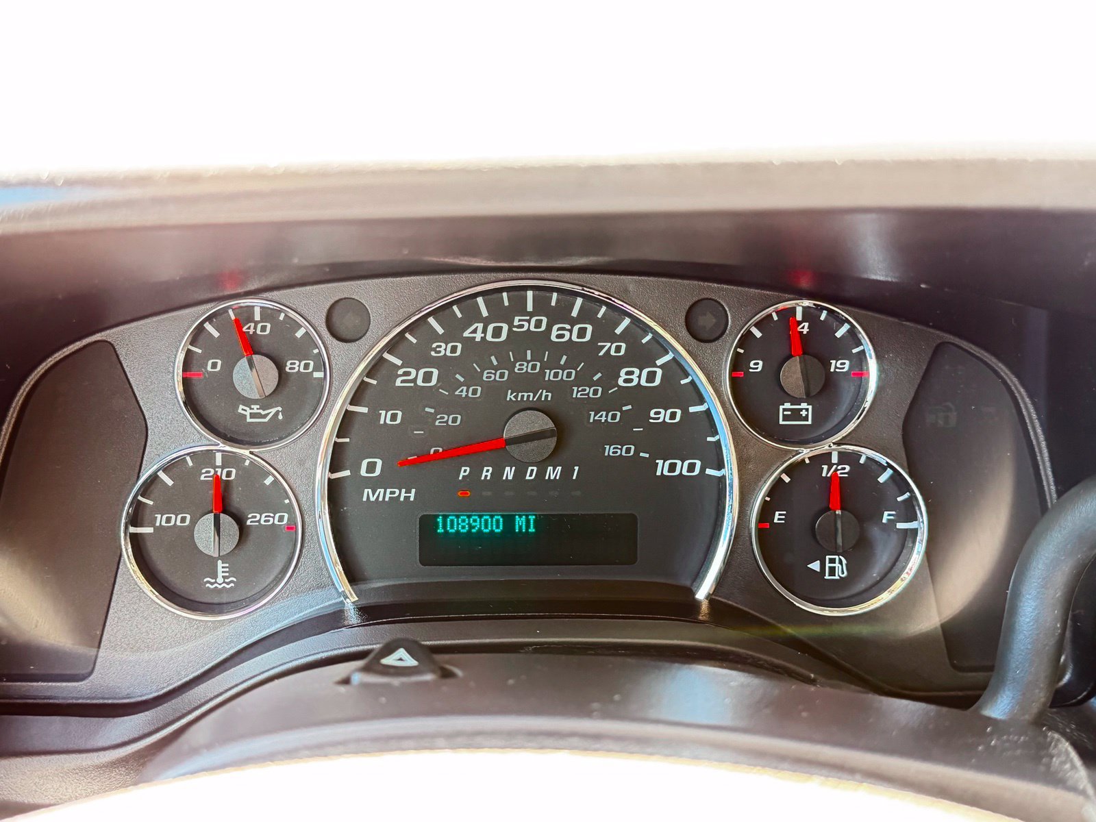 Used 2014 Chevrolet Express 2500 RWD image 28