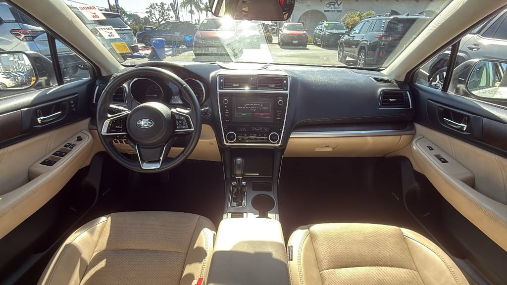 Used 2018 Subaru Outback 3.6R Limited AWD/4WD image 12