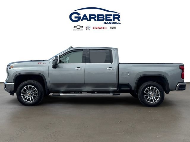 Used 2024 Chevrolet Silverado 2500 LTZ w/ LTZ Convenience Package AWD/4WD image 2