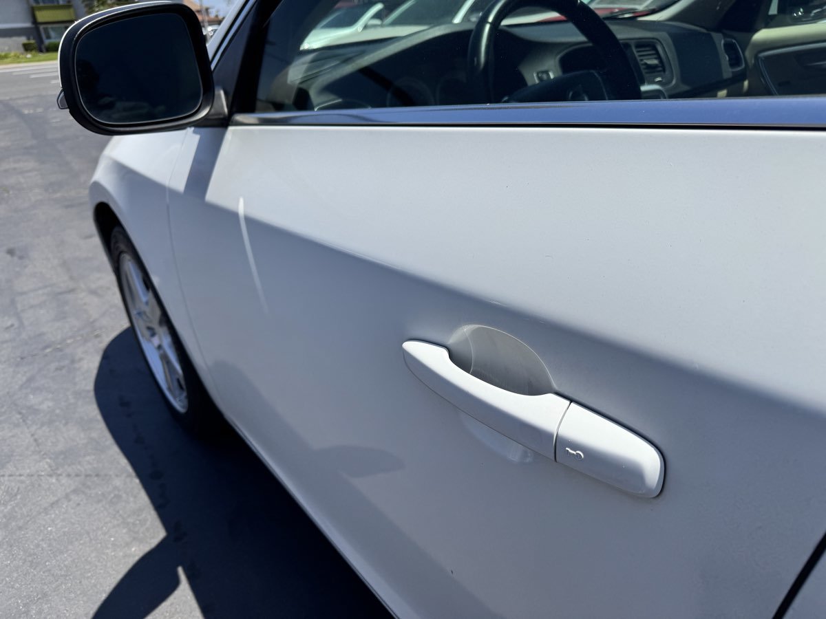 Used 2012 Volvo S60 T5 w/ Climate Pkg FWD image 17