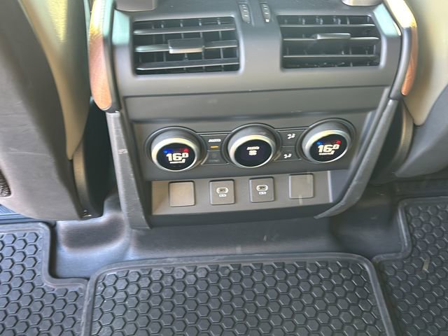 Used 2023 Land Rover Defender 110 X image 16
