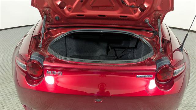 Used 2020 MAZDA MX-5 Miata RF Grand Touring RWD image 14