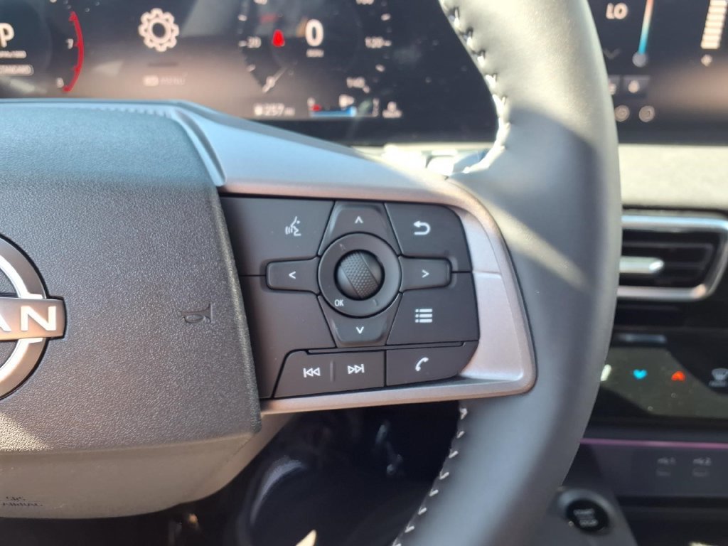 Used 2026 Nissan Sentra SV w/ SV Convenience Package FWD image 14