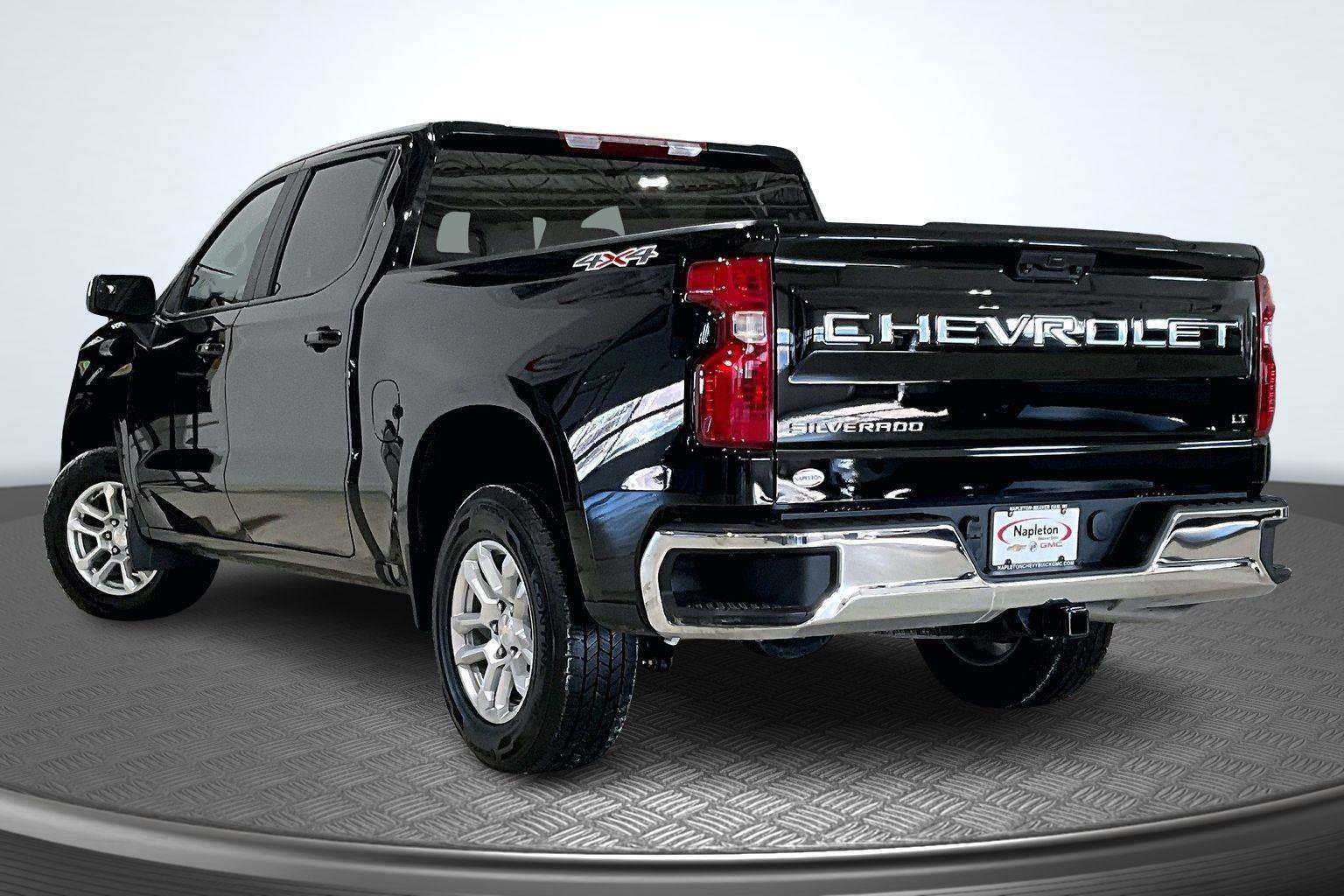 Used 2022 Chevrolet Silverado 1500 LT w/ Protection Package image 15