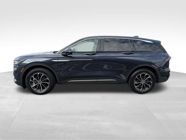 Certified 2024 Lincoln Nautilus Premier AWD/4WD image 5