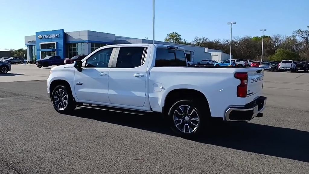 Certified 2022 Chevrolet Silverado 1500 LT w/ Texas Edition Plus image 6