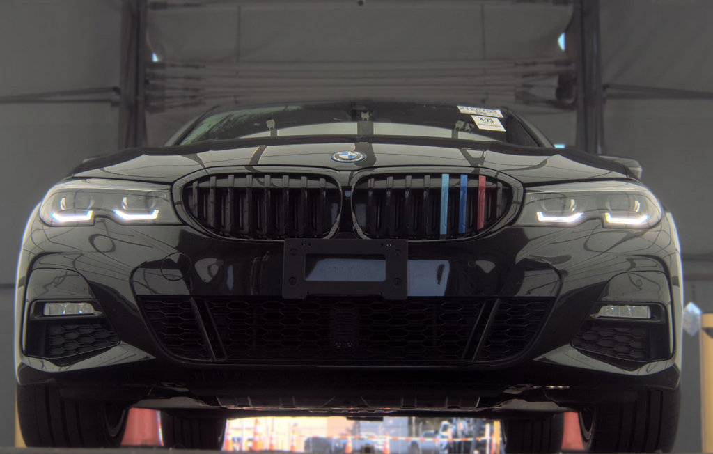 Used 2022 BMW 330e xDrive w/ M Sport Package AWD/4WD image 5
