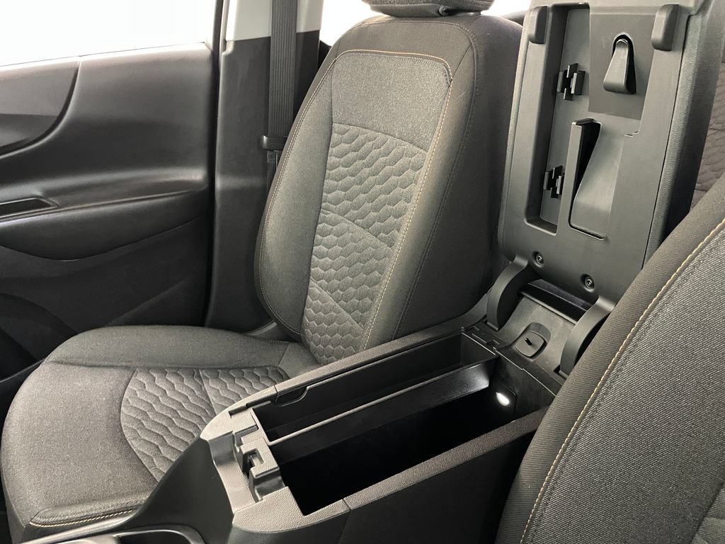 Certified 2021 Chevrolet Equinox LT FWD image 30