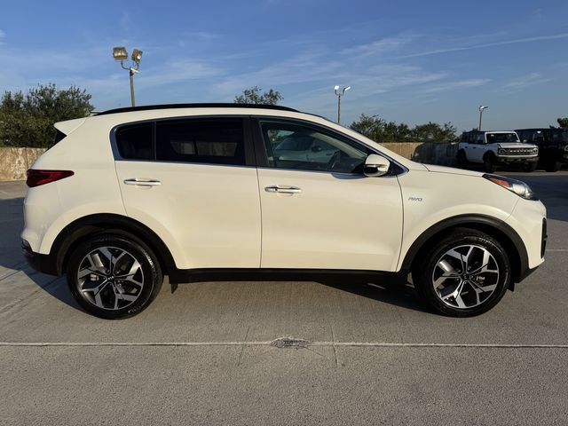 Used 2022 Kia Sportage EX w/ EX Technology Package AWD/4WD image 4